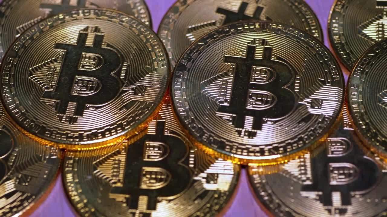 Crypto Lender BlockFi Pauses Platform Activity, Prepares for Bankruptcy Amid FTX Drama