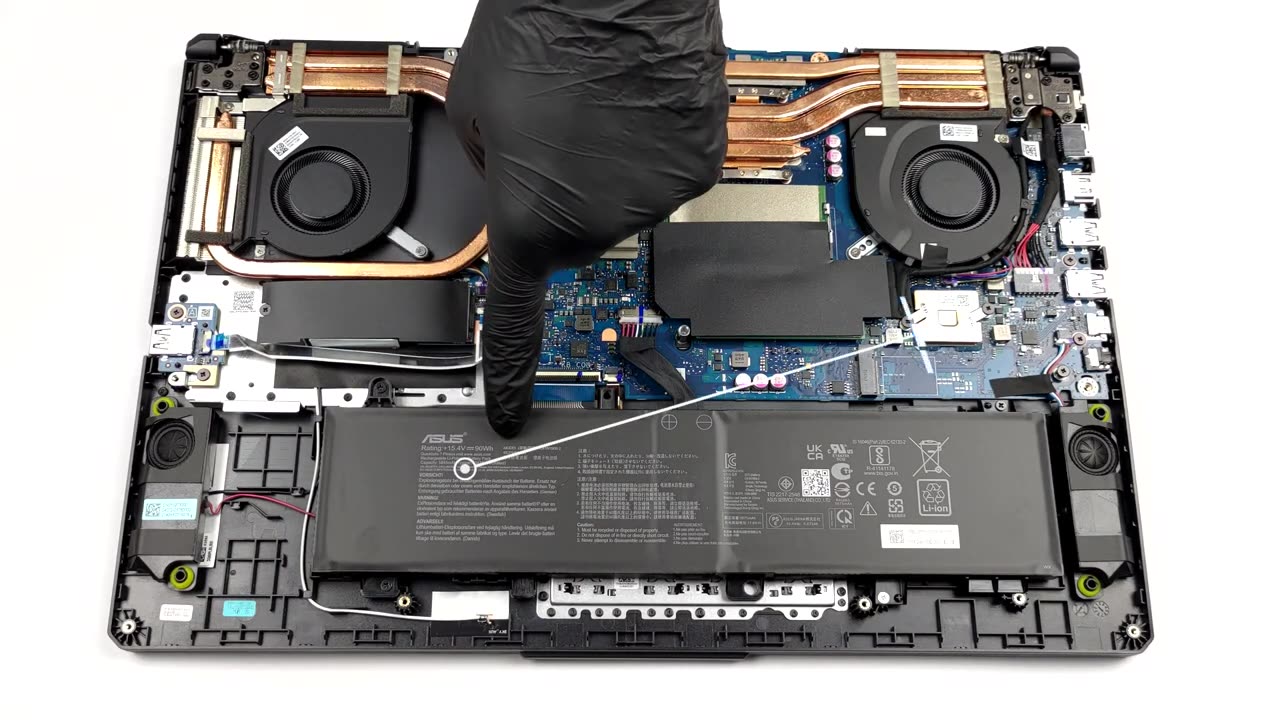 ASUS TUF Gaming F17 (FX706, 2021) - teardown and upgrade options