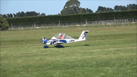 The Cri-Cri, the world's smallest double-engine airplane