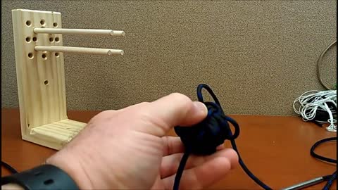 Using a monkey fist jig to tie a Monkey fist. Part 1