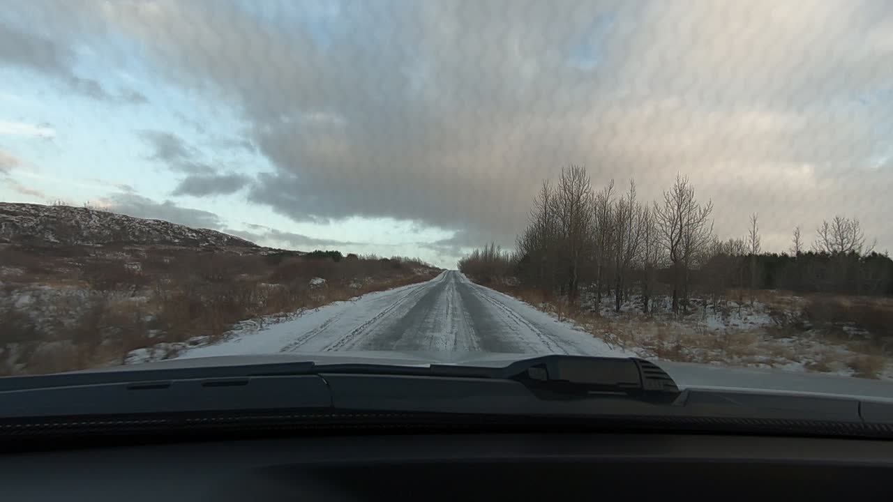 Range Rover on ice and snow pt1