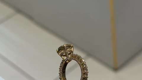 Real 14K Gold & Natural Diamond Ladies Ring