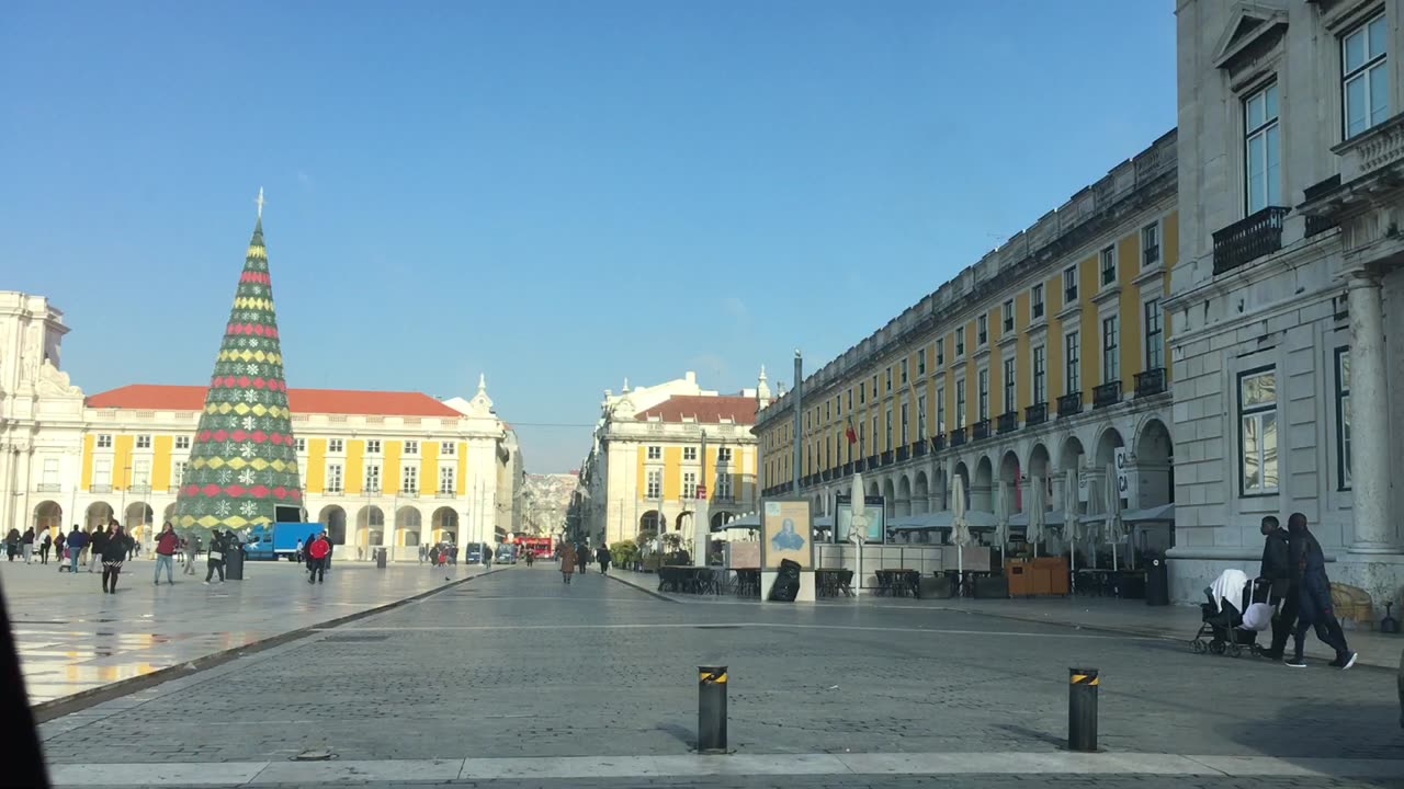 Santa Apolonia Station (Lisbon, Portugal) 1