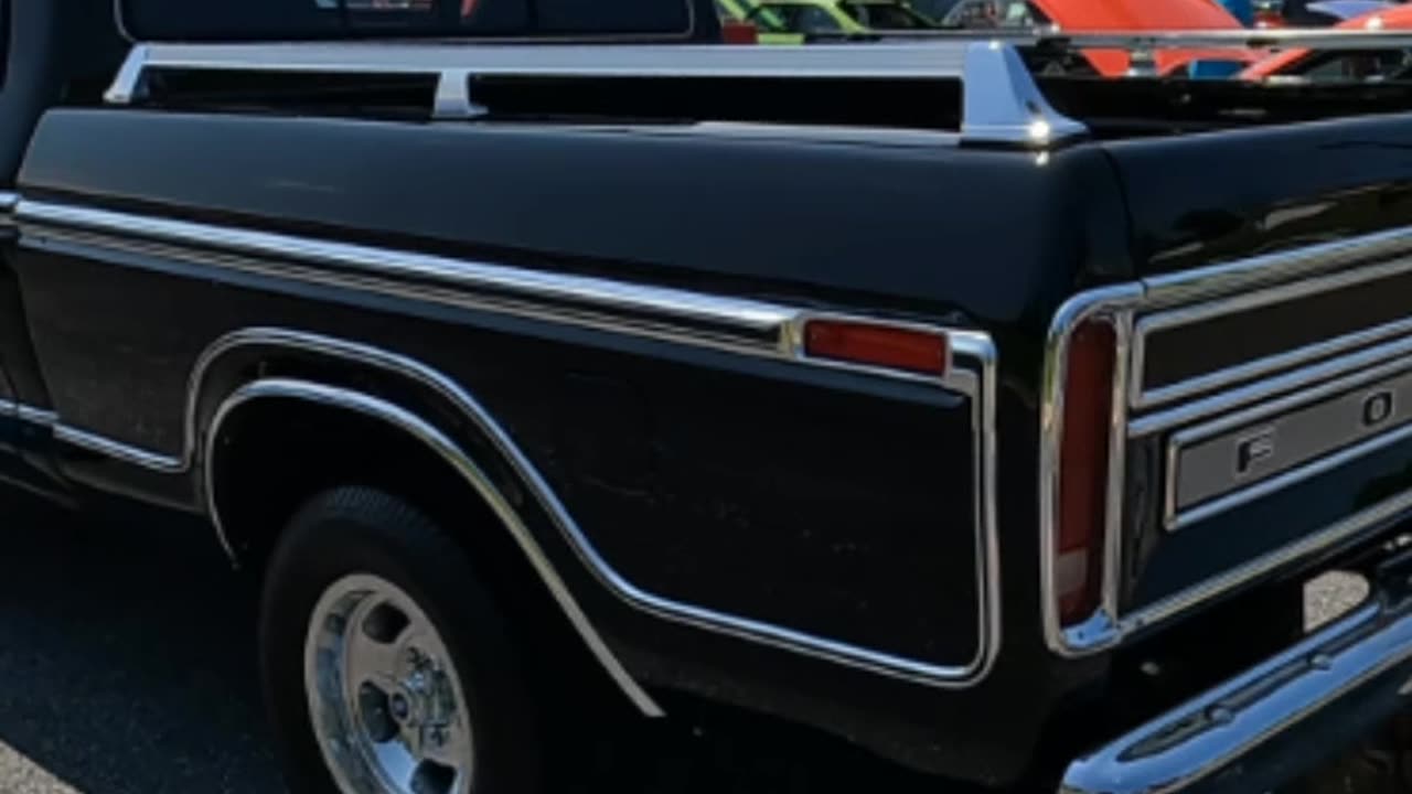 1977 Ford F100 Pickup Truck