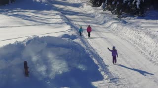 Girls playing in -4 deg