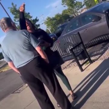 Unhinged District Attorney Racist Whore Fanni Willis Assaults Old Man At Chilis