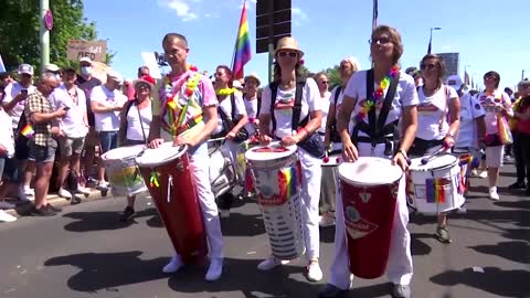 Gay pride heats up Cologne