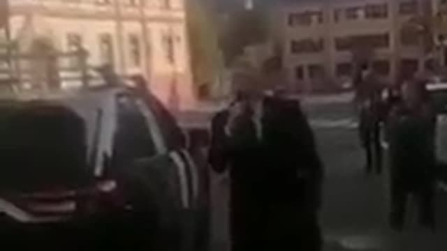 המנתח האיטלקי סלוולי עוזב כי אני מסרב להזריק את הרעל הזה שבשקר קראו לו חיסון זה רעל