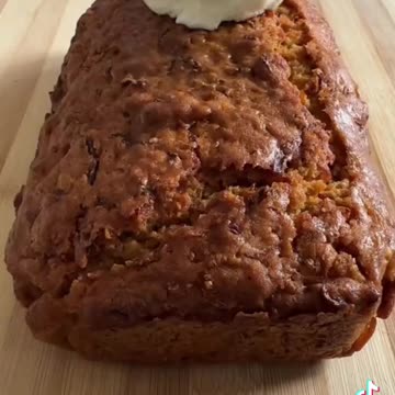 Carrot cake 🎂.