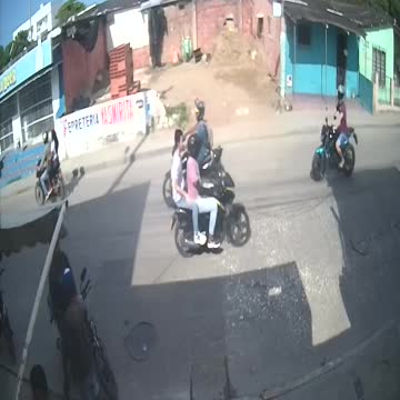 Sicariato en la Avenida del Consulado