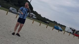 Filming me using the 3m selfie stick blooper