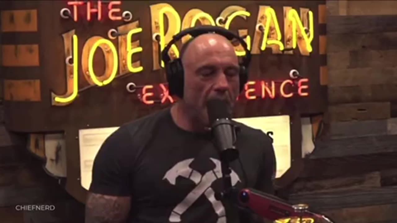 JOE ROGAN ON WHY CORPORATE MEDIA IS CENSORING RFK & THE TRUTH ABOUT COVID