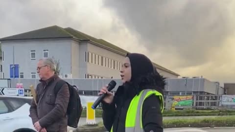 Muslim woman says she would join hamas if she could and police watch