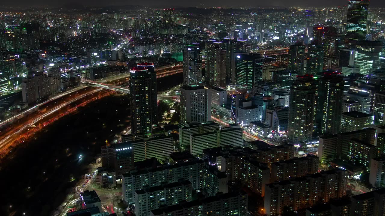 Seoul city night lights and traffic on the streets