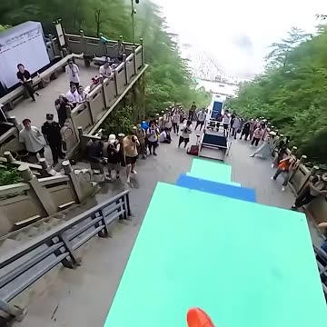 Taking you to the cloud vertical ladder parkour competition