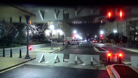 0672USCG00K25SouthBarricadeInbound_2021-01-05_21h02min49s843ms.mp4