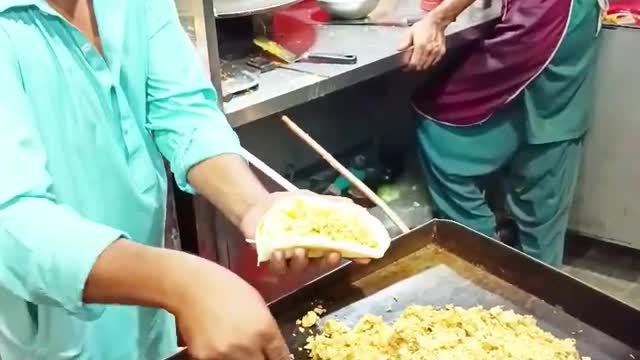 Bhel Puri #shorts | Famous Pakistan/Indian Street Food - Bhelpuri Savoury Snacks