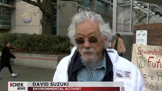 David Suzuki says pipelines will be 'blown up' if leaders don't act on climate change
