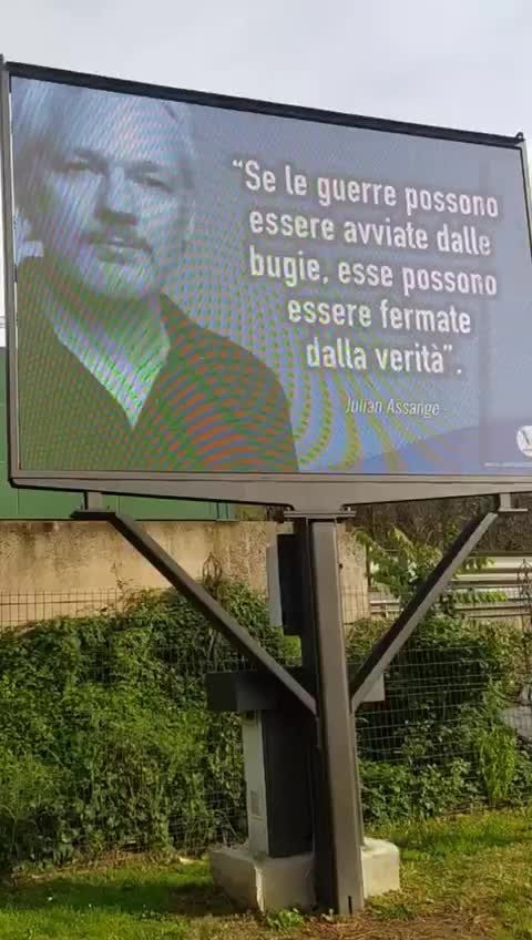 Cartellone luminoso Poggibonsi Siena