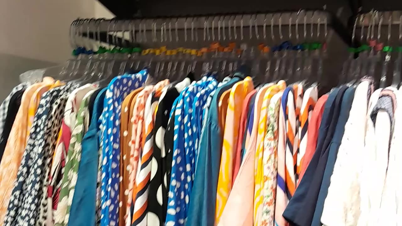 MERCHANDISING IDEAS
