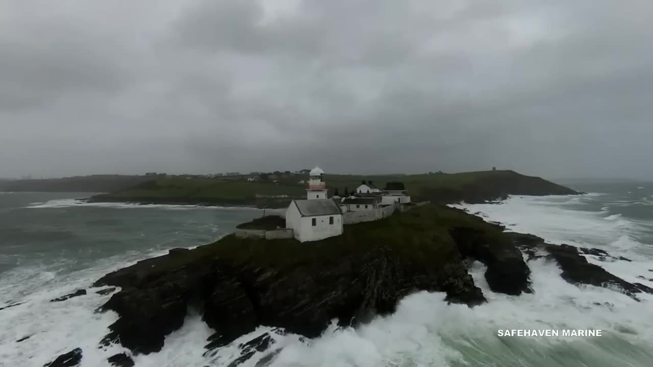 Pilot boats & ship boarding in rough weather