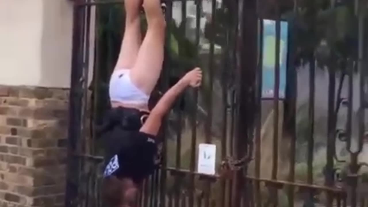 Cop Gets Hung Up