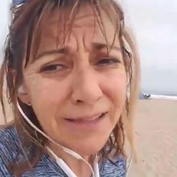 #HappyRunnerChats - 𝗥𝗶𝗱𝗲 𝘁𝗵𝗲 𝗪𝗮𝘃𝗲 𝗼𝗳 𝗖𝗵𝗮𝗻𝗴𝗲🏄‍♀️