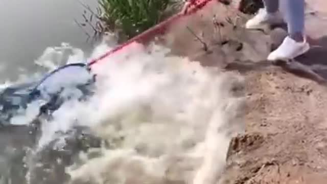 Best Asian Fishing Method in an Amazing Rural Video