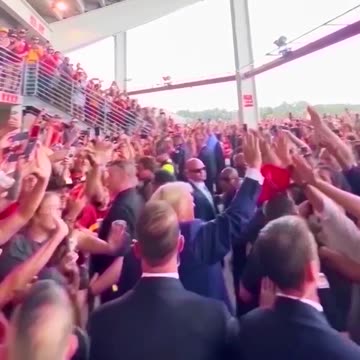 REAL LOVE FOR THE REAL PRESIDENT!!!❤️🇺🇸