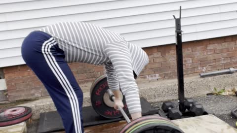 Deadlift Triple at 130KG/286LBs