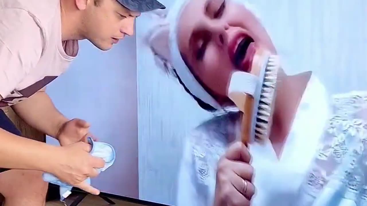 Funny catching shots of screen movie
