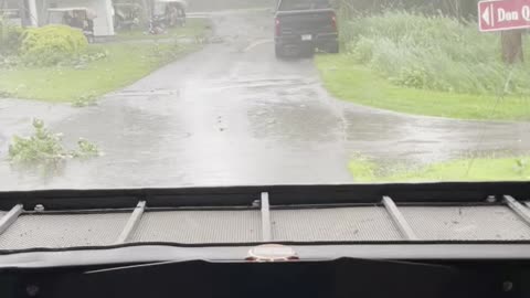 Scary situation at golf event !!