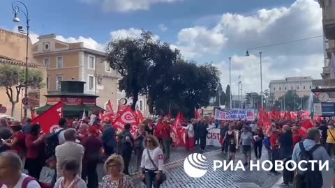 ❗️Protests Against Inflation, Skyrocketing Energy Costs Erupt in Europe — RIA