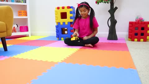 Emma and Wendy Pretend Play Real vs Fake Food Chocolate Challenge _ Kids Toys Tools & Football