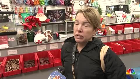 New York Bans Sell Of Dogs, Cats And Rabbits In Stores