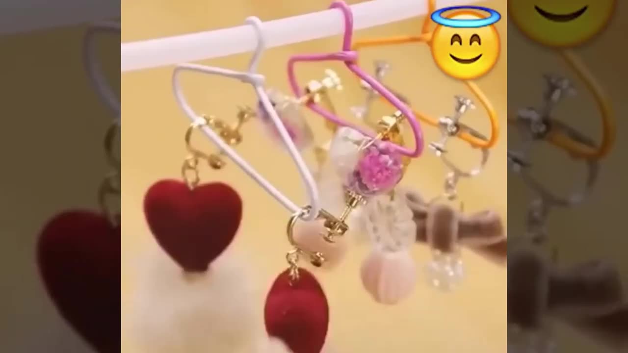 Amazing hanger made by clip😳😱🔥