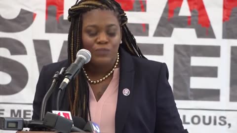 "Defund the Police" Congresswoman Marries Security Guard