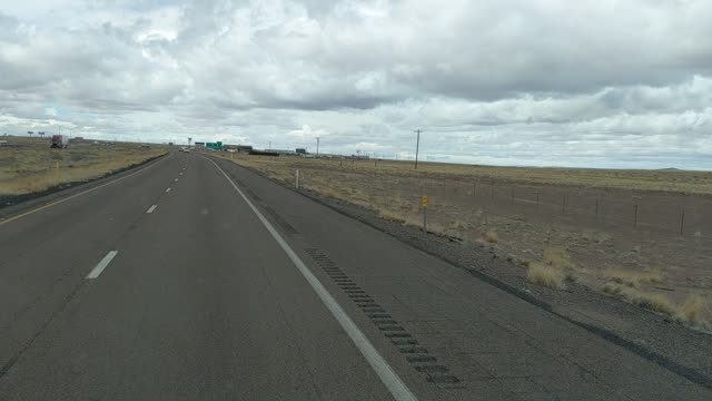 Two minutes of Truckin, Holbrook, AZ.