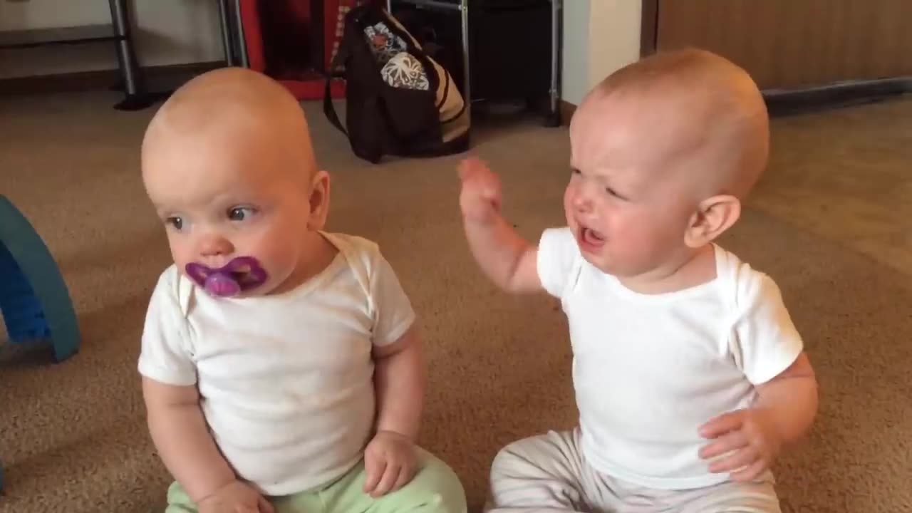 BABY GIRLS FIGHT OVER PACIFIER