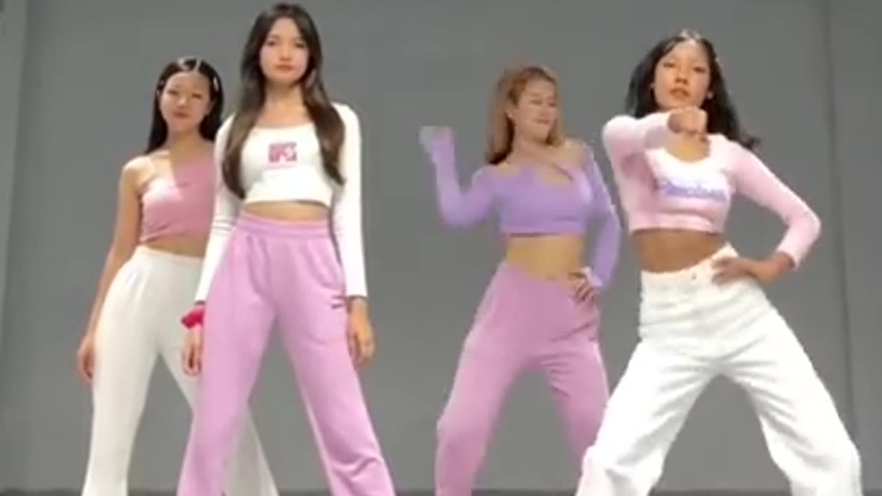 Short dancer