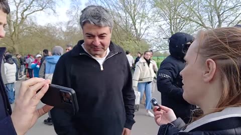 Muslim wants proof that Muhammad received revelations from God while in bed with