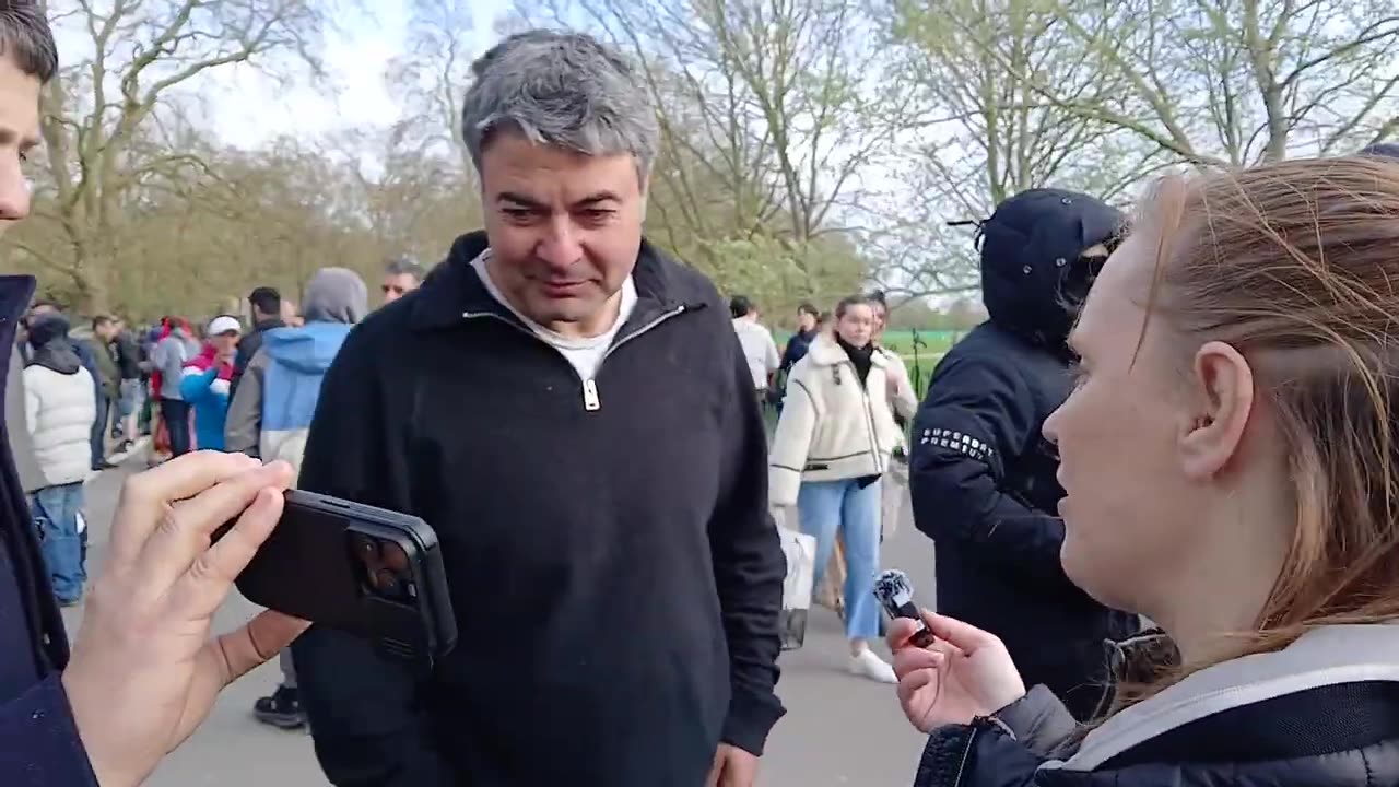 Muslim wants proof that Muhammad received revelations from God while in bed with