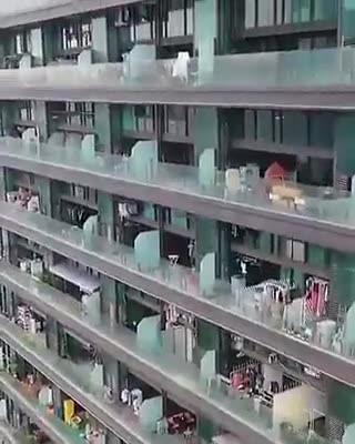 15 min town in one building