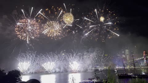 New Year Night | Sydney Harbour Bridge | Fireworks 2022 🎆