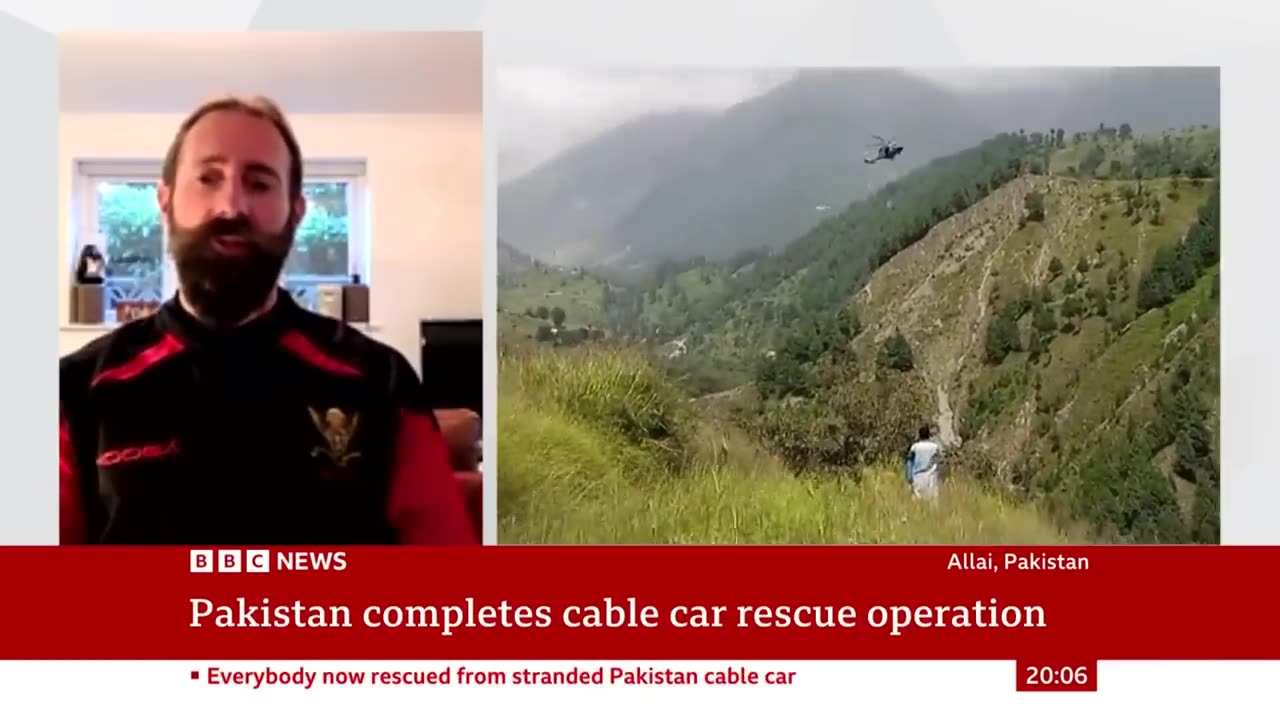 Pakistan cable car: Relief as all eight people rescued - BBC News