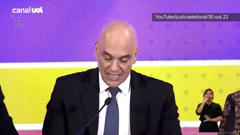 Alexandre de Moraes conversou com Lula e Bolsonaro após resultado das eleições