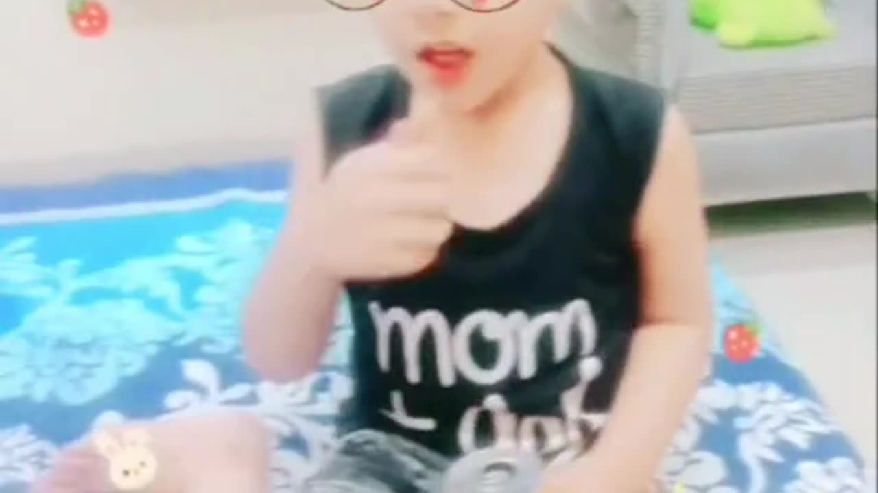Muhammad funny video "Hmm party kr rahy hain"😂