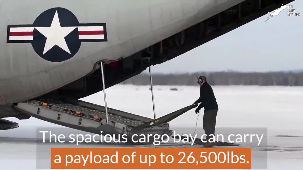 Best Job in The US- Chasing a Landing US Spy Plane