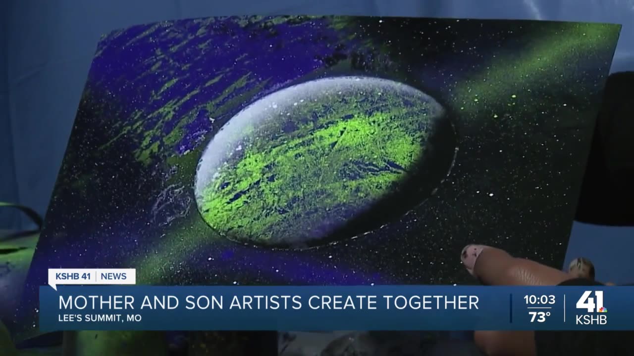 Lee's Summit mother, son share passion for art while running separate businesses