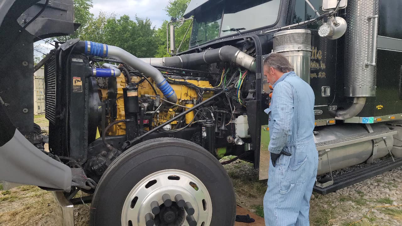 PREPARING THE FREIGHTLINER FOR A TEST DRIVE